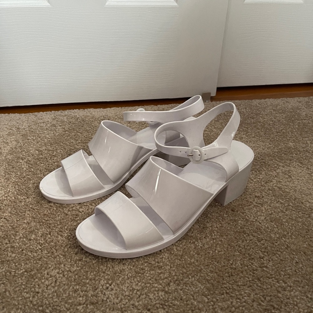 American Apparel Jelly Shoes